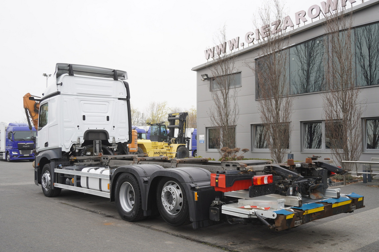 MERCEDES-BENZ Actros 2545 6×2 MP5 / ADR / several units - Camion transport containere/ Swap body: Foto 5 MERCEDES-BENZ Actros 2545 6×2 MP5 / ADR / several units - Camion transport containere/ Swap body: Foto 5