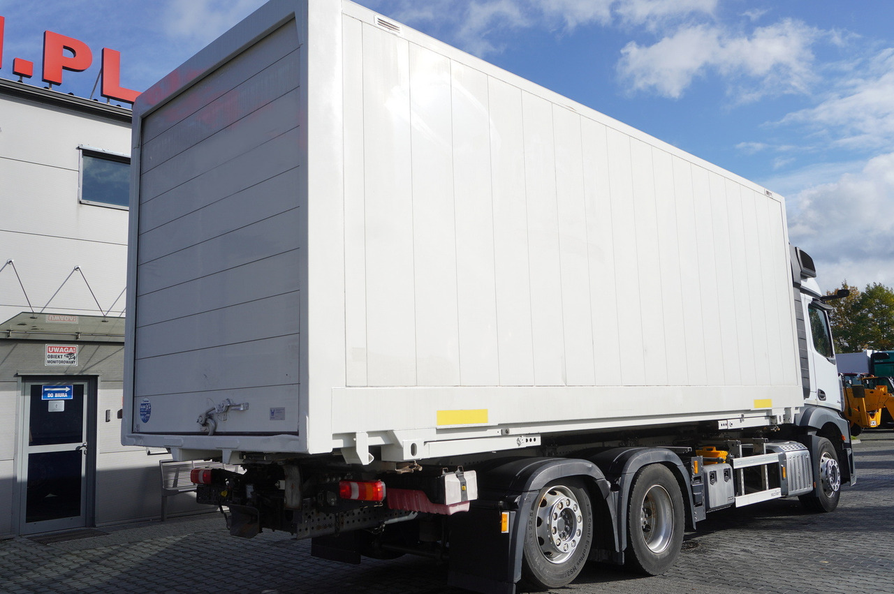 MERCEDES-BENZ Actros 2545 MP5 / KRONE 18 EPAL box body / ADR AT - Camion frigider: Foto 2 MERCEDES-BENZ Actros 2545 MP5 / KRONE 18 EPAL box body / ADR AT - Camion frigider: Foto 2