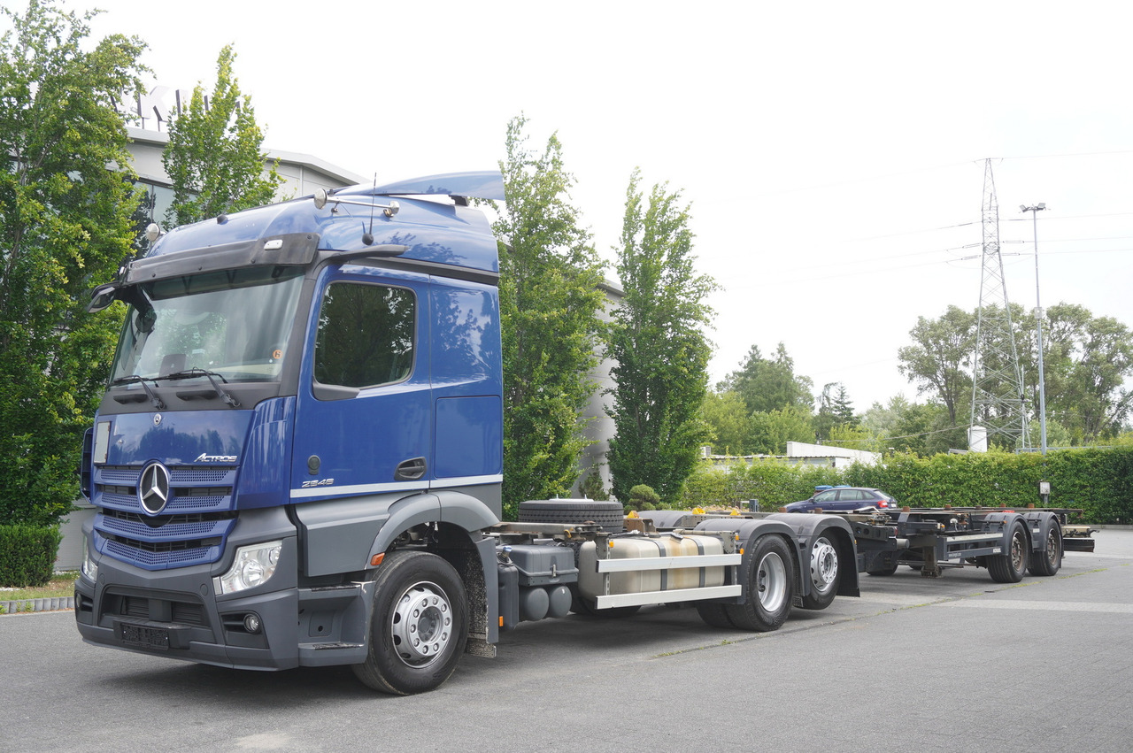 MERCEDES-BENZ Actros 2546 MP5 / BDF / 16.2 T load capacity / trailer BDF Kogel - Camion transport containere/ Swap body: Foto 4 MERCEDES-BENZ Actros 2546 MP5 / BDF / 16.2 T load capacity / trailer BDF Kogel - Camion transport containere/ Swap body: Foto 4