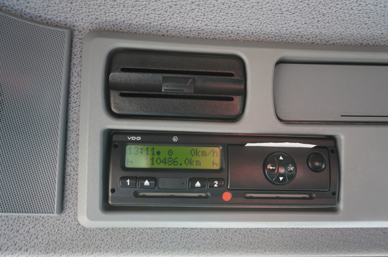 MERCEDES-BENZ Actros 2641 6×4 E5 / Crane / Dumper / 110000 km! - Camion platformă, Camion cu macara: Foto 5 MERCEDES-BENZ Actros 2641 6×4 E5 / Crane / Dumper / 110000 km! - Camion platformă, Camion cu macara: Foto 5