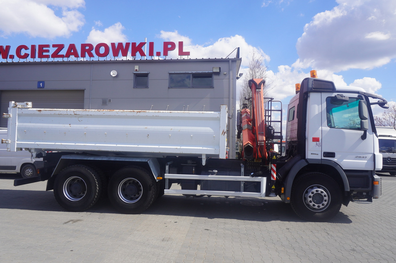 Camion platformă, Camion cu macara MERCEDES-BENZ Actros 2641 6×4 E5 / Crane / Dumper / 110000 km!: Foto 11