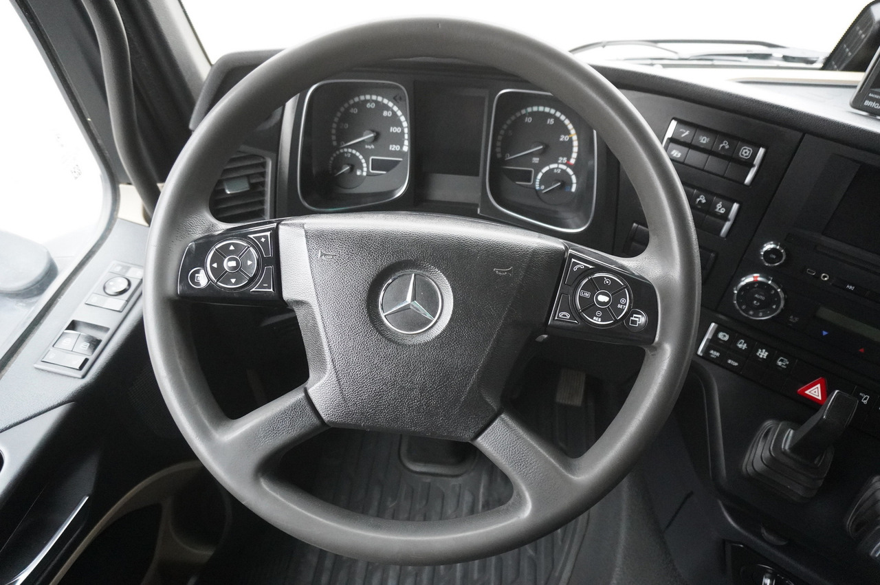 Camion platformă MERCEDES-BENZ Actros 3563 8x4 / Tipper for grain 20 t load capacity: Foto 31