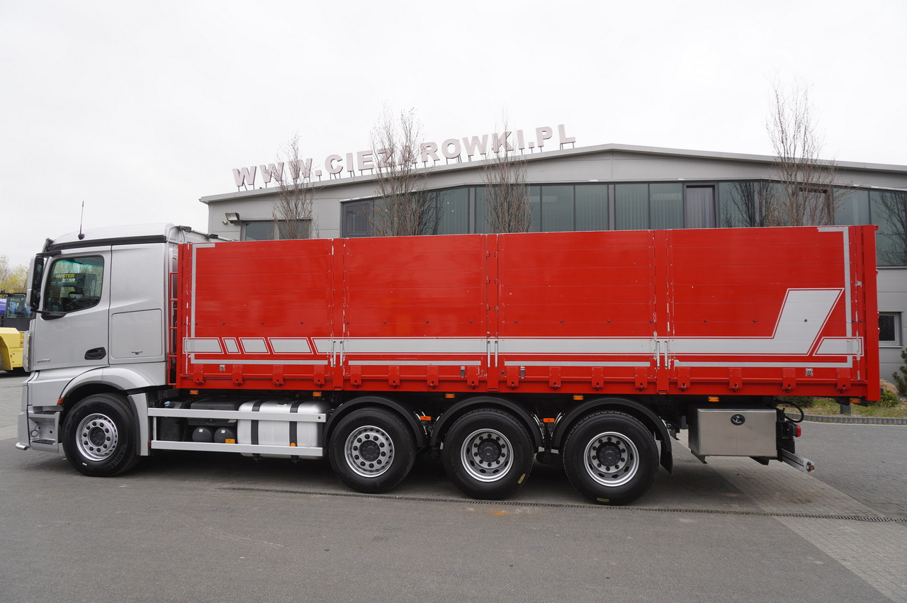 MERCEDES-BENZ Actros 3563 8x4 / Tipper for grain 20 t load capacity - Camion platformă: Foto 3 MERCEDES-BENZ Actros 3563 8x4 / Tipper for grain 20 t load capacity - Camion platformă: Foto 3