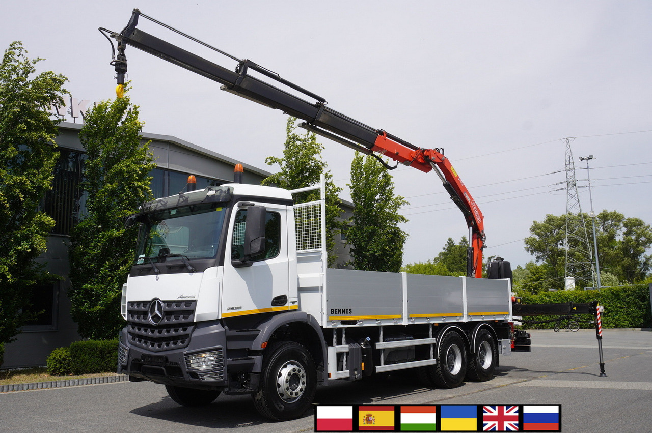 MERCEDES-BENZ Arocs 2633 flatbed truck / Crane FASSI F155A.0.23 / REMOTE CONTROL / 230,000 km - Camion cu macara: Foto 1 MERCEDES-BENZ Arocs 2633 flatbed truck / Crane FASSI F155A.0.23 / REMOTE CONTROL / 230,000 km - Camion cu macara: Foto 1