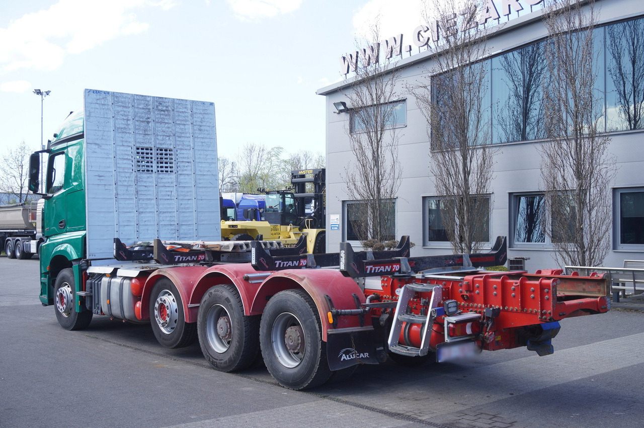 Mercedes-Benz Arocs 3563 8 × 4 / 630 HP / steered axle / Logging superstructure - Camion cu macara: Foto 5 Mercedes-Benz Arocs 3563 8 × 4 / 630 HP / steered axle / Logging superstructure - Camion cu macara: Foto 5