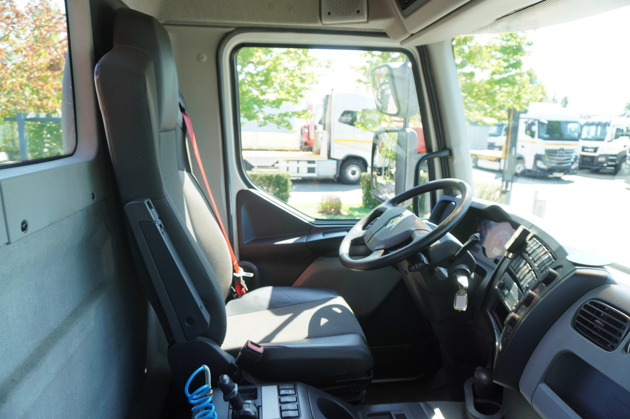 Camion platformă, Camion cu macara RENAULT C280 DTI 8 / FASSI crane 5.6 T / range 8 m / Flatbed 15 EPAL: Foto 21