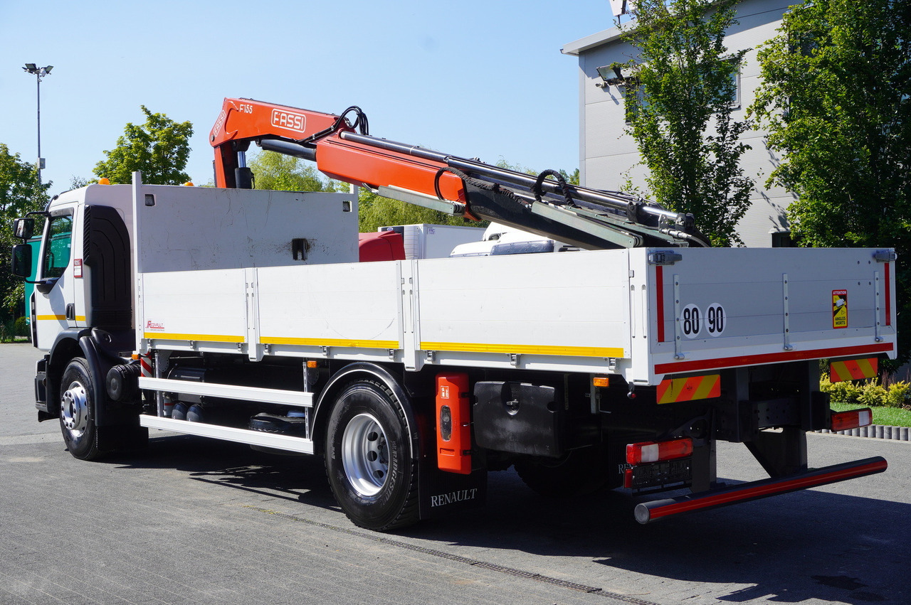 RENAULT C320 P 4x2 / FASSI crane 6.2 T / range 10 m / Flatbed 15 EPAL / 50 tho. km! - Camion cu macara: Foto 3 RENAULT C320 P 4x2 / FASSI crane 6.2 T / range 10 m / Flatbed 15 EPAL / 50 tho. km! - Camion cu macara: Foto 3