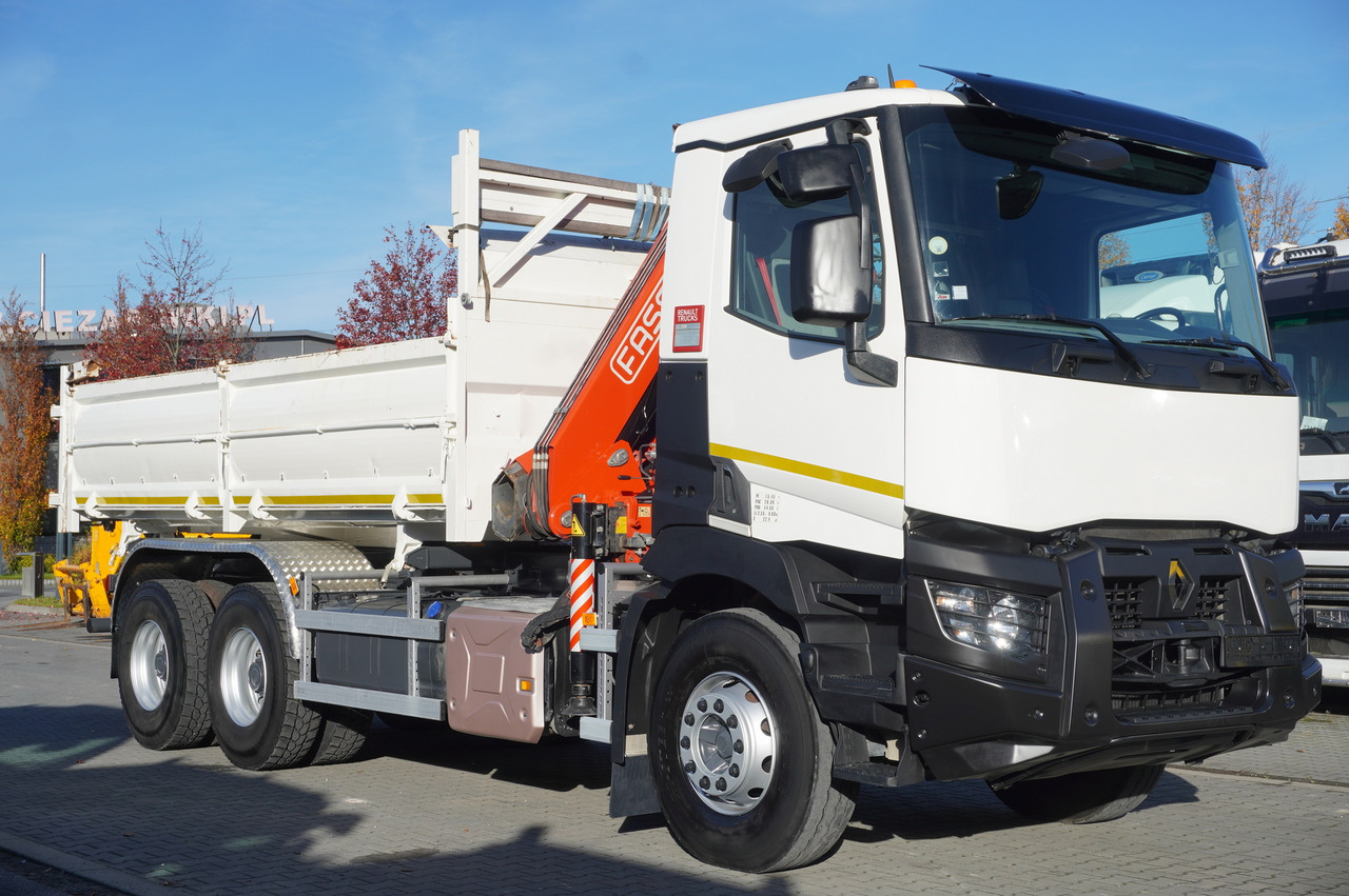 RENAULT C380 E6 6×4 / HDS Fassi F135 2700 MTH / Range 8 m / 5.6 t lifting capacity / 3-side tipper / Bortmatic - Camion basculantă, Camion cu macara: Foto 2 RENAULT C380 E6 6×4 / HDS Fassi F135 2700 MTH / Range 8 m / 5.6 t lifting capacity / 3-side tipper / Bortmatic - Camion basculantă, Camion cu macara: Foto 2