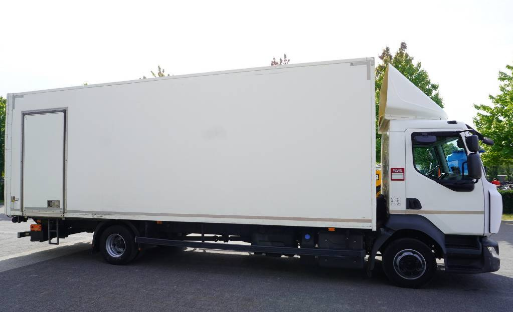 RENAULT D12 E6 / Container 18 pallets / tail lift - Camion furgon: Foto 3 RENAULT D12 E6 / Container 18 pallets / tail lift - Camion furgon: Foto 3