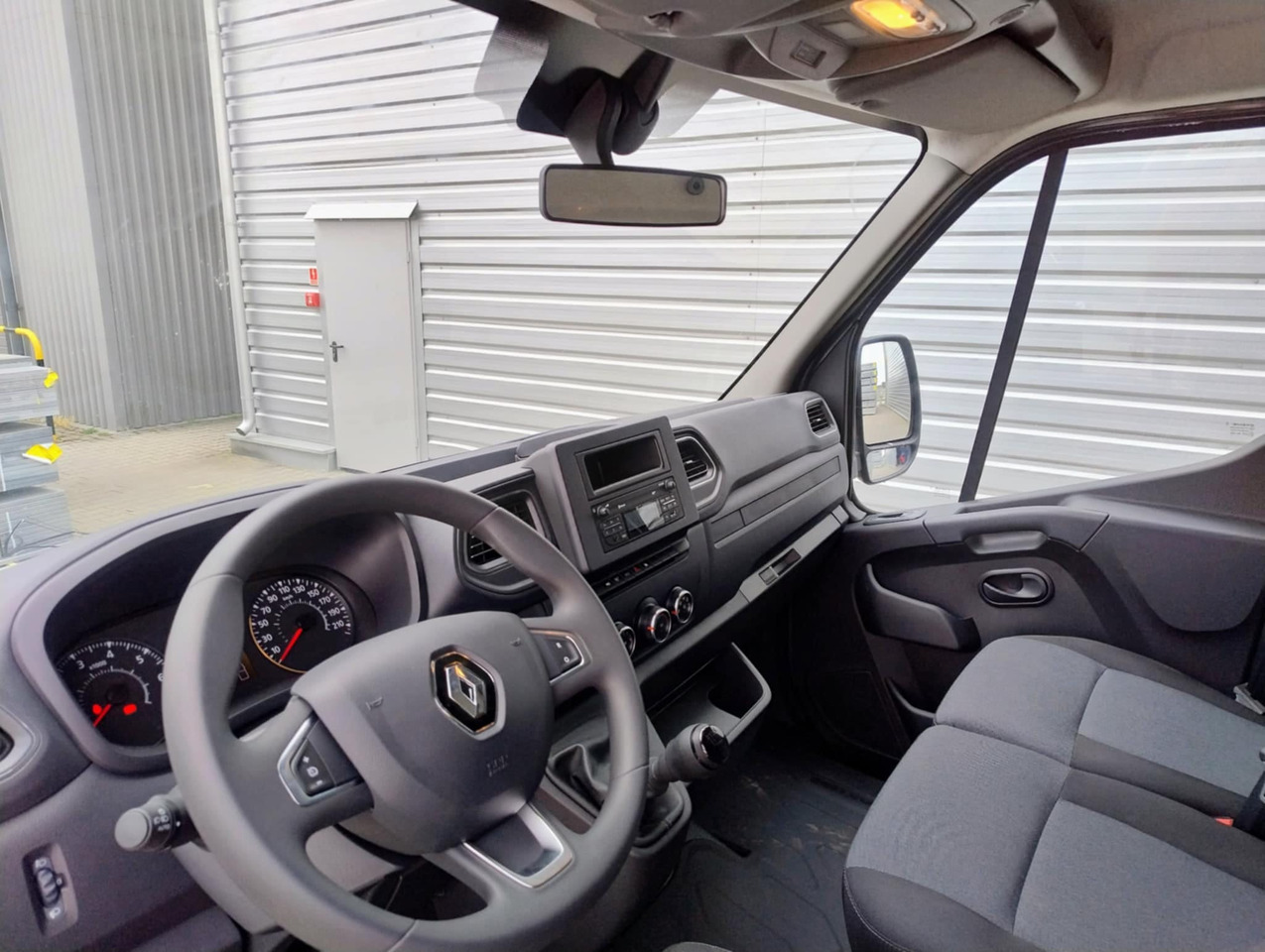 RENAULT Master / BRAND NEW Box van - Autoutilitară box: Foto 3 RENAULT Master / BRAND NEW Box van - Autoutilitară box: Foto 3