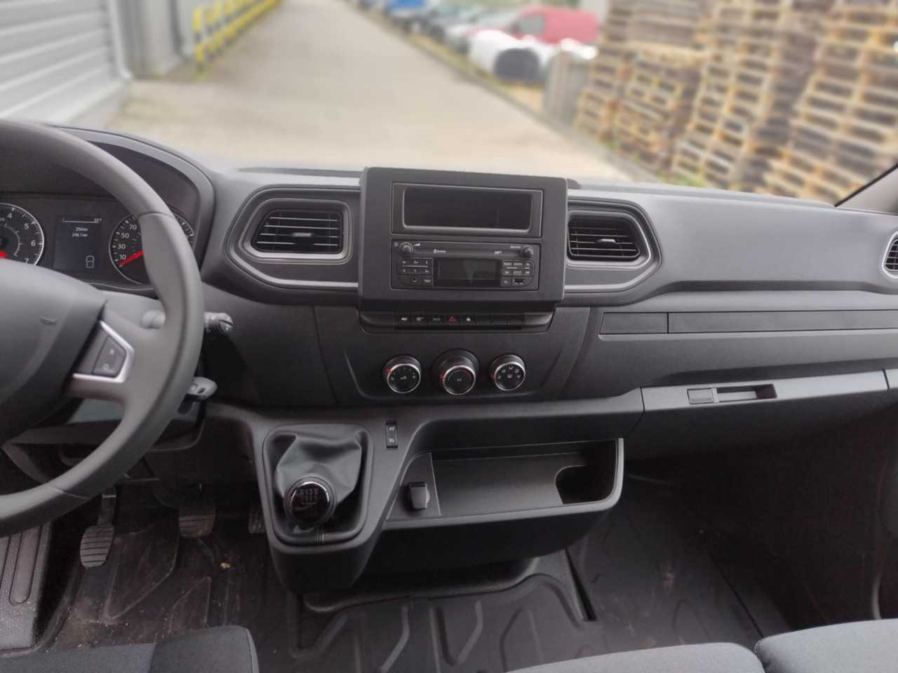 RENAULT Master / BRAND NEW Box van - Autoutilitară box: Foto 4 RENAULT Master / BRAND NEW Box van - Autoutilitară box: Foto 4