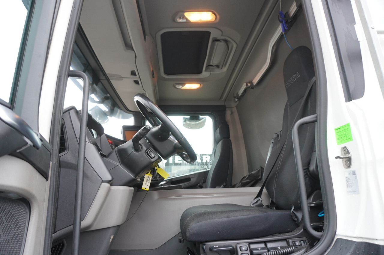 Leasing de SCANIA P280 4x2 E6 / Lamberet 16 EPAL refrigerator / Multitemperature / Thermoking T-800R / 3 units SCANIA P280 4x2 E6 / Lamberet 16 EPAL refrigerator / Multitemperature / Thermoking T-800R / 3 units: Foto 22 Leasing de SCANIA P280 4x2 E6 / Lamberet 16 EPAL refrigerator / Multitemperature / Thermoking T-800R / 3 units SCANIA P280 4x2 E6 / Lamberet 16 EPAL refrigerator / Multitemperature / Thermoking T-800R / 3 units: Foto 22