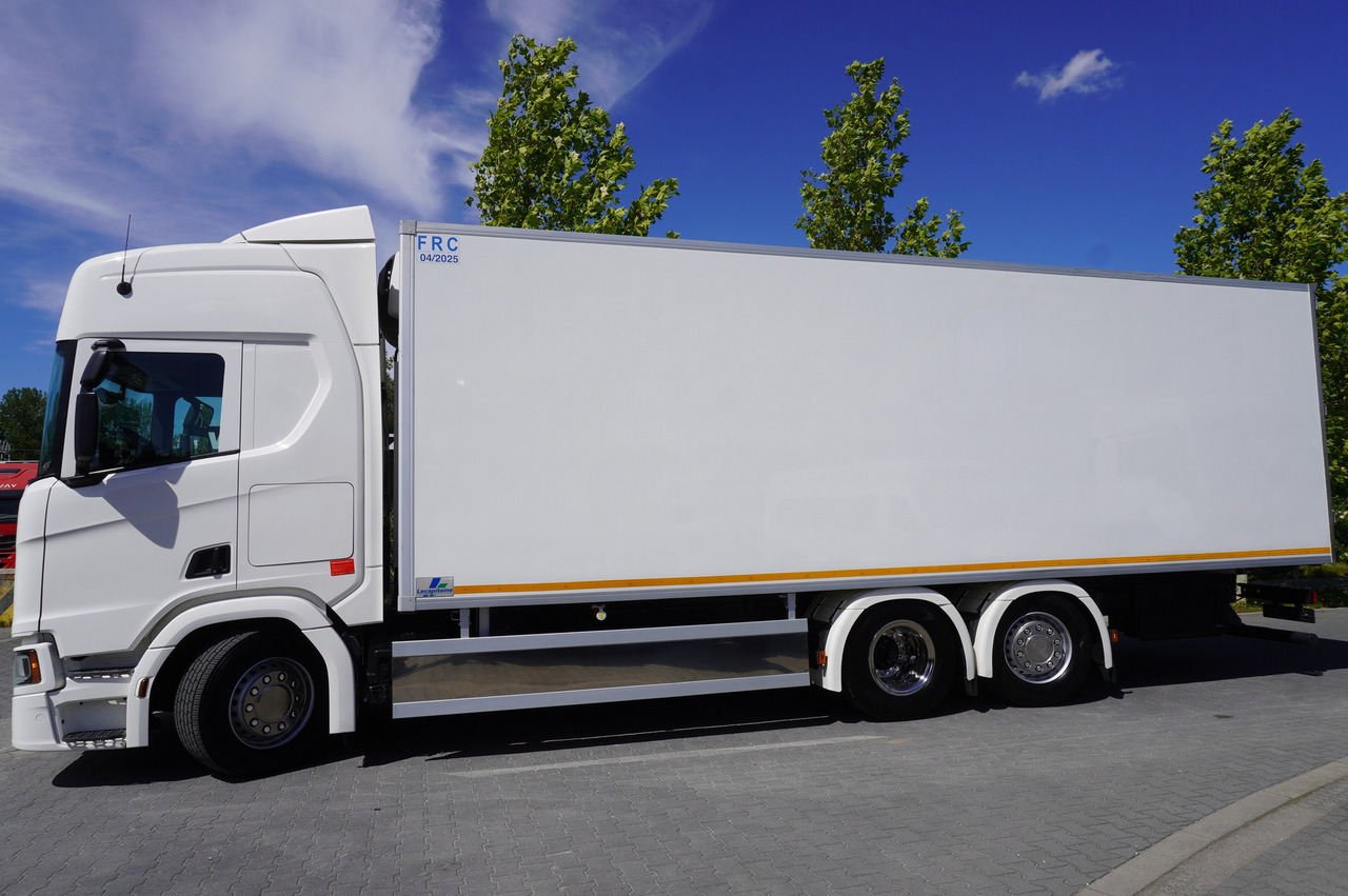 SCANIA R500 / Lecapitaine refrigerator 20 EPAL / Carrier Supra 950 / Steered 3rd axle - Camion frigider: Foto 2 SCANIA R500 / Lecapitaine refrigerator 20 EPAL / Carrier Supra 950 / Steered 3rd axle - Camion frigider: Foto 2