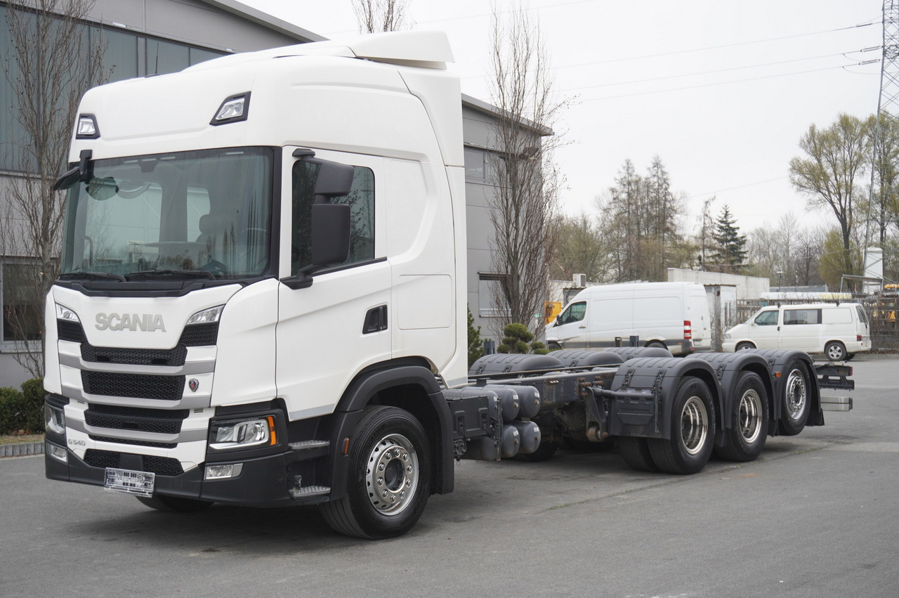 Scania G540 8x4 / Chassis 8.7 m / Steered axle / 2021 - Camion cu macara: Foto 2 Scania G540 8x4 / Chassis 8.7 m / Steered axle / 2021 - Camion cu macara: Foto 2
