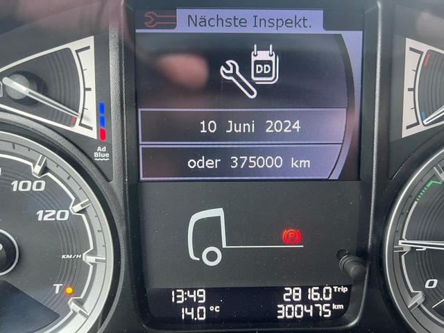 DAF XF 530 FT SSC Retarder Standklima Navigation - Cap tractor: Foto 2 DAF XF 530 FT SSC Retarder Standklima Navigation - Cap tractor: Foto 2