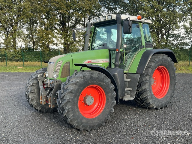 2002 Fendt 714 Vario Favorit 4WD Tractor - Tractor agricol: Foto 2 2002 Fendt 714 Vario Favorit 4WD Tractor - Tractor agricol: Foto 2