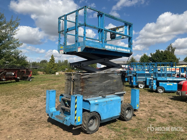 2007 Genie GS2668RT 4x4 Diesel Scissor Lift - Platforma foarfeca: Foto 1 2007 Genie GS2668RT 4x4 Diesel Scissor Lift - Platforma foarfeca: Foto 1