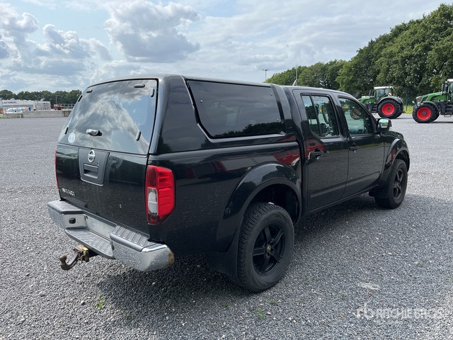 2008 Nissan Navara 4x4 Dual Cab Pickup - Pick-up: Foto 4 2008 Nissan Navara 4x4 Dual Cab Pickup - Pick-up: Foto 4