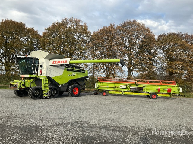 2015 Claas Lexion 780TT Combine Harvester - Combină de recoltat cereale: Foto 1 2015 Claas Lexion 780TT Combine Harvester - Combină de recoltat cereale: Foto 1