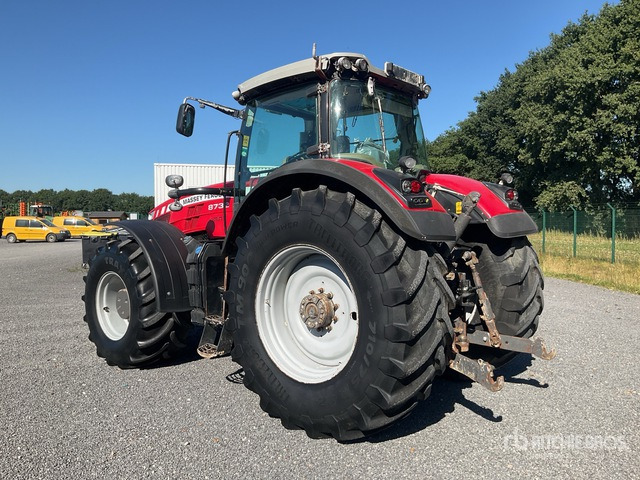 2015 Massey Ferguson 8732 Dyna-VT 4WD Tractor - Tractor agricol: Foto 4 2015 Massey Ferguson 8732 Dyna-VT 4WD Tractor - Tractor agricol: Foto 4