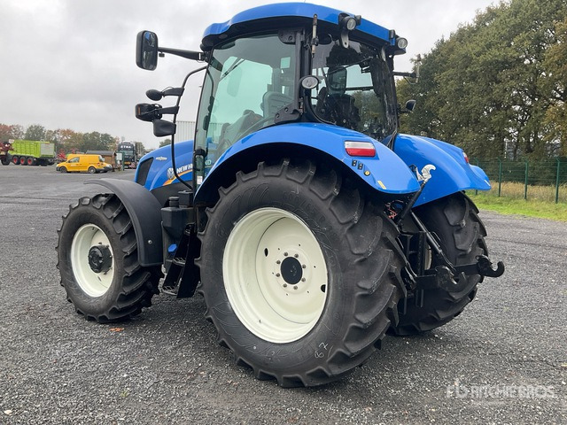 2015 New Holland T6.150AC 4WD Tractor - Tractor agricol: Foto 3 2015 New Holland T6.150AC 4WD Tractor - Tractor agricol: Foto 3