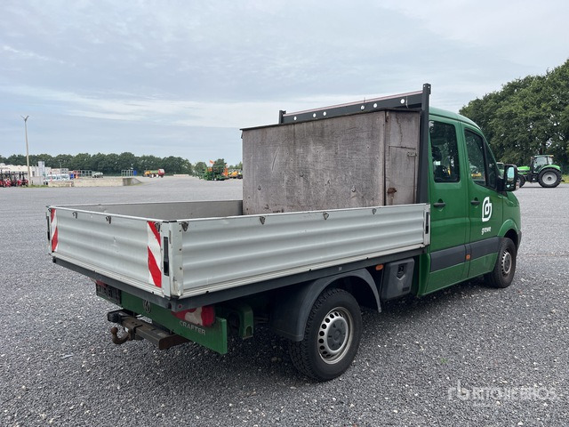 2015 Volkswagen Crafter 4x2 Crew Cab Flatbed Truck - Camion platformă: Foto 4 2015 Volkswagen Crafter 4x2 Crew Cab Flatbed Truck - Camion platformă: Foto 4