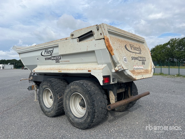 2020 fliegl Stone-Master 252 T/A End Dump Trailer - Tocător resturi vegetale/ Mulcer: Foto 3 2020 fliegl Stone-Master 252 T/A End Dump Trailer - Tocător resturi vegetale/ Mulcer: Foto 3