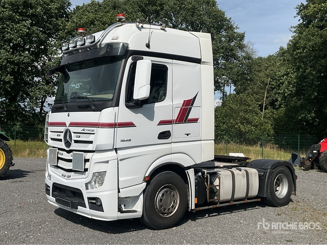 2015 Mercedes-Benz Actros 1845LS 4x2 S/A Sleeper Truck Tractor - Cap tractor: Foto 1 2015 Mercedes-Benz Actros 1845LS 4x2 S/A Sleeper Truck Tractor - Cap tractor: Foto 1