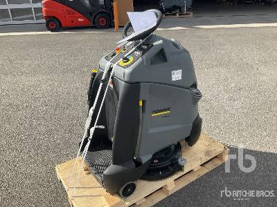 KAERCHER BD 50/40 RS Stand-On Electric - Mașină de măturat industrială: Foto 3 KAERCHER BD 50/40 RS Stand-On Electric - Mașină de măturat industrială: Foto 3