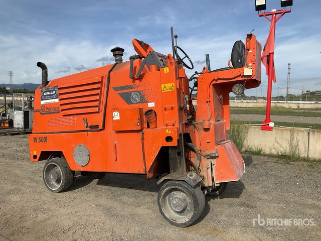 1998 Wirtgen W500 Cold Planer - Utilaje pentru frezare: Foto 4 1998 Wirtgen W500 Cold Planer - Utilaje pentru frezare: Foto 4