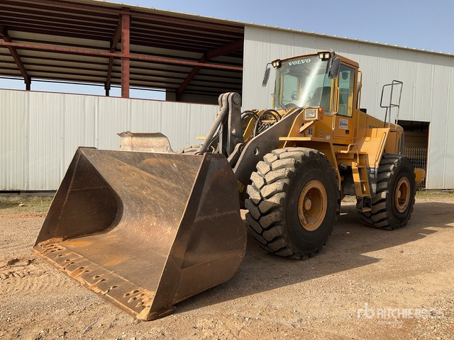 2005 Volvo L180E Wheel Loader - Încărcător frontal pe pneuri: Foto 1 2005 Volvo L180E Wheel Loader - Încărcător frontal pe pneuri: Foto 1