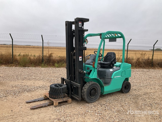 2006 Mitsubishi FD25N Forklift - Stivuitor diesel: Foto 1 2006 Mitsubishi FD25N Forklift - Stivuitor diesel: Foto 1