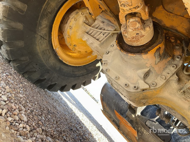 2006 Volvo L110E Wheel Loader - Încărcător frontal pe pneuri: Foto 5 2006 Volvo L110E Wheel Loader - Încărcător frontal pe pneuri: Foto 5