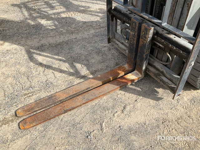 2007 Nissan FD02A25Q 2500 kg Forklift - Stivuitor diesel: Foto 5 2007 Nissan FD02A25Q 2500 kg Forklift - Stivuitor diesel: Foto 5