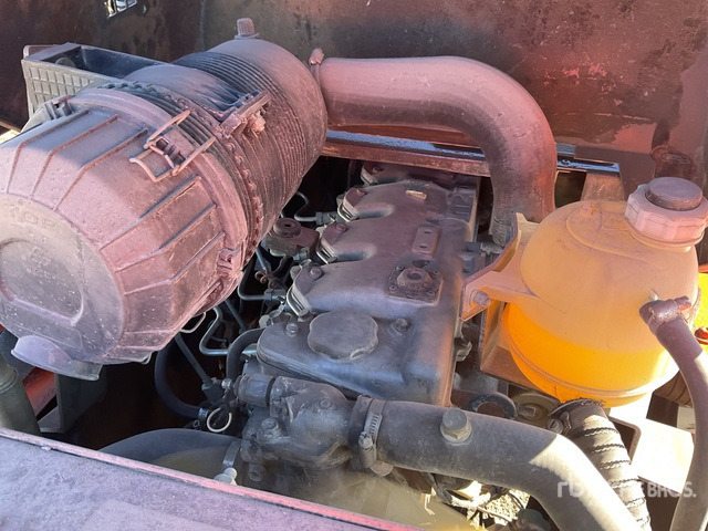 2008 Ausa 250RHGS 4x4 Self-Loading Swivel Dumper - Autobasculantă: Foto 3 2008 Ausa 250RHGS 4x4 Self-Loading Swivel Dumper - Autobasculantă: Foto 3