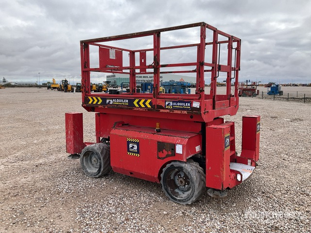 2011 Manitou 120SC 4x4 Diesel Scissor Lift - Platforma foarfeca: Foto 3 2011 Manitou 120SC 4x4 Diesel Scissor Lift - Platforma foarfeca: Foto 3