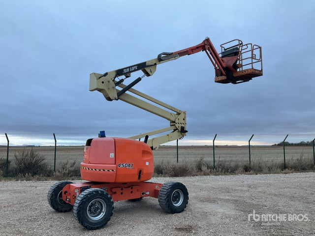 2015 JLG 450AJ Series ll 4WD Diesel Articulating Boom Lift - Nacela articulata: Foto 1 2015 JLG 450AJ Series ll 4WD Diesel Articulating Boom Lift - Nacela articulata: Foto 1