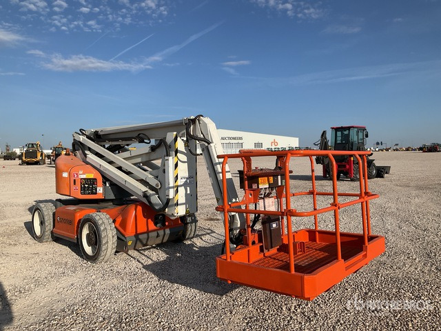 2016 Snorkel A46JE 2WD Electric Articulating Boom Lift - Nacela articulata: Foto 3 2016 Snorkel A46JE 2WD Electric Articulating Boom Lift - Nacela articulata: Foto 3