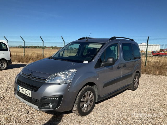 2018 Citroen Berlingo Passenger Van - Microbuz, Transport persoane: Foto 1 2018 Citroen Berlingo Passenger Van - Microbuz, Transport persoane: Foto 1