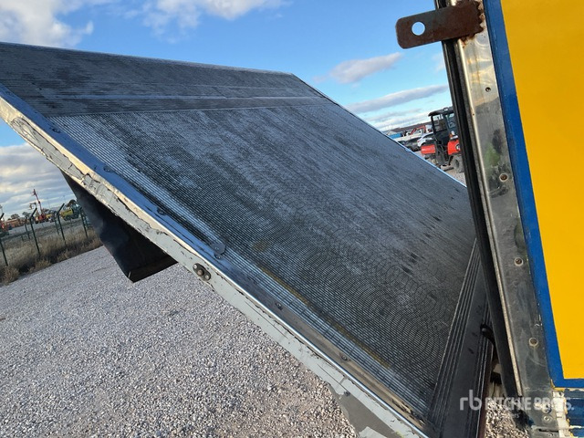 2018 Mitsubishi Fuso Canter 7C15 Hybrid 4x2 Van Truck - Camion furgon: Foto 4 2018 Mitsubishi Fuso Canter 7C15 Hybrid 4x2 Van Truck - Camion furgon: Foto 4