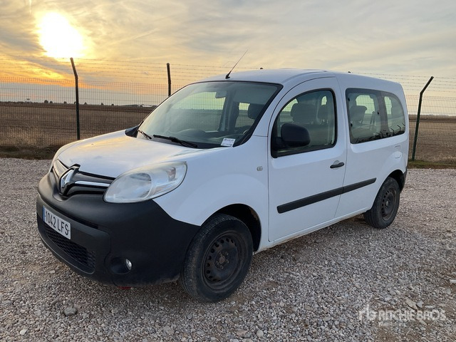2019 Renault Kangoo Passenger Van - Microbuz, Transport persoane: Foto 2 2019 Renault Kangoo Passenger Van - Microbuz, Transport persoane: Foto 2