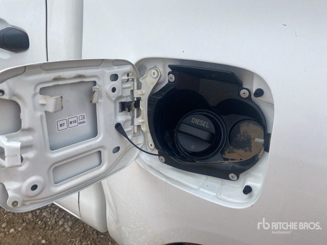 2019 Toyota Hilux 4x4 Pickup - Pick-up: Foto 5 2019 Toyota Hilux 4x4 Pickup - Pick-up: Foto 5