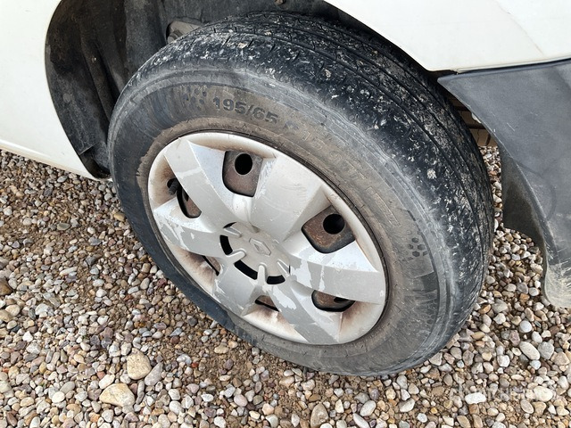 2020 Renault Kangoo Combi Passenger Van - Microbuz, Transport persoane: Foto 3 2020 Renault Kangoo Combi Passenger Van - Microbuz, Transport persoane: Foto 3