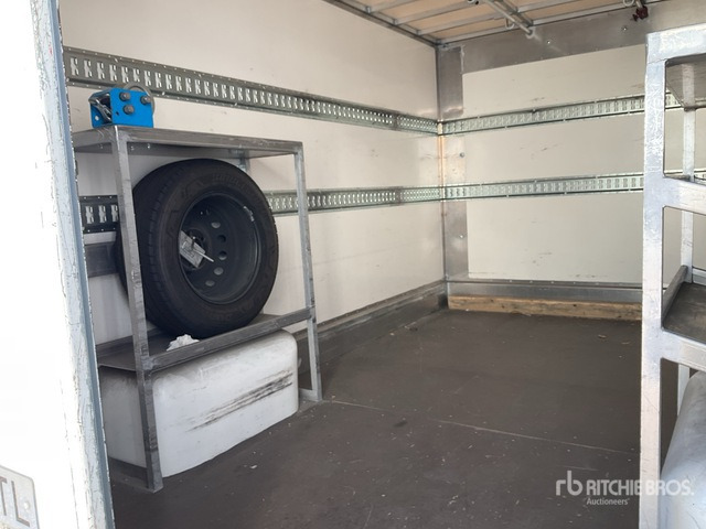 2021 Renault Master 4x2 Van Truck - Camion furgon: Foto 5 2021 Renault Master 4x2 Van Truck - Camion furgon: Foto 5