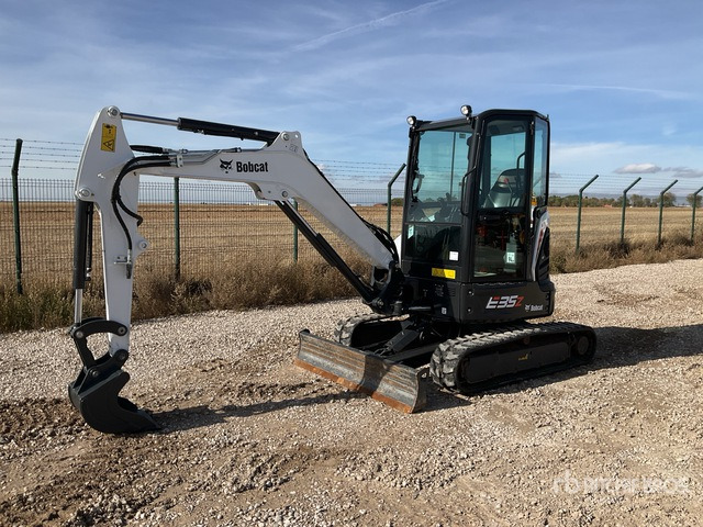 2024 Bobcat E35Z Mini Excavator: <6.6t - Mini excavator: Foto 1 2024 Bobcat E35Z Mini Excavator: <6.6t - Mini excavator: Foto 1