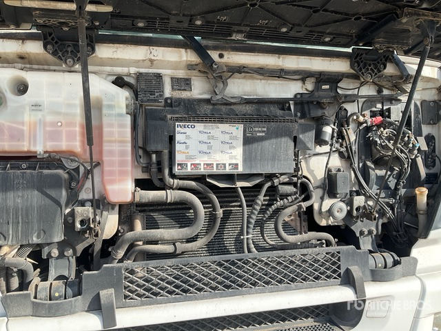 2013 Iveco AD260S27Y 6x2 Cab and Chassis - Alte utilaje: Foto 5 2013 Iveco AD260S27Y 6x2 Cab and Chassis - Alte utilaje: Foto 5