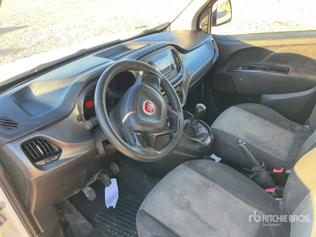 2016 Fiat Doblo Van Truck - Autoutilitară: Foto 5 2016 Fiat Doblo Van Truck - Autoutilitară: Foto 5