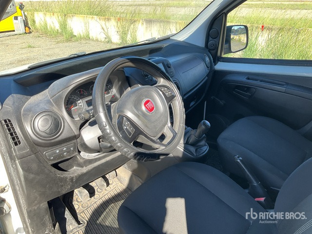 2017 Fiat Fiorino Multijet Van Truck - Autoutilitară: Foto 5 2017 Fiat Fiorino Multijet Van Truck - Autoutilitară: Foto 5
