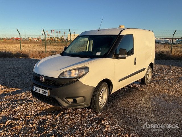 2018 Fiat Doblo Cargo Van - Autoutilitară: Foto 1 2018 Fiat Doblo Cargo Van - Autoutilitară: Foto 1