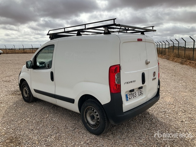 2019 Fiat Fiorino Service Cargo Van - Autoutilitară: Foto 2 2019 Fiat Fiorino Service Cargo Van - Autoutilitară: Foto 2